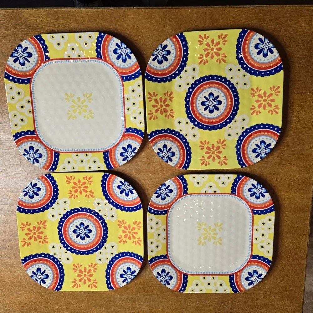 QSquared Melamine Square Plates Set‎ of 4 Yellow Blue Boho Medallion Summer Fun